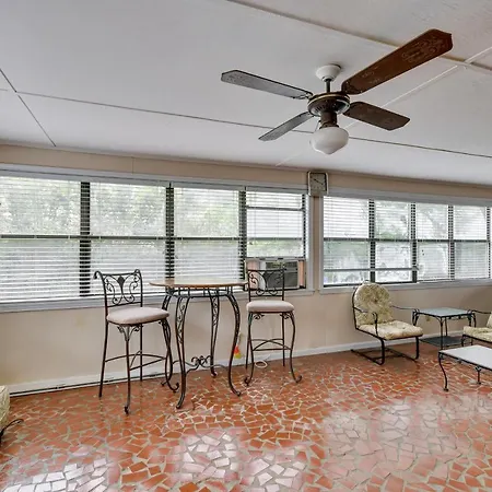 Spacious Downtown Montgomery Home With Yard, Patio! Exterior foto